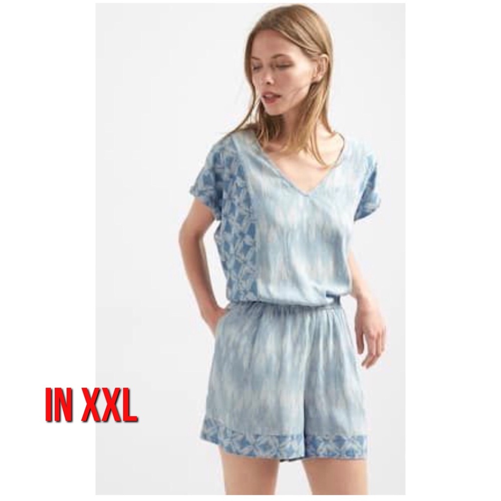⭐️ 3/$25 GAP Tencel V Neck Romper Women’s XXL